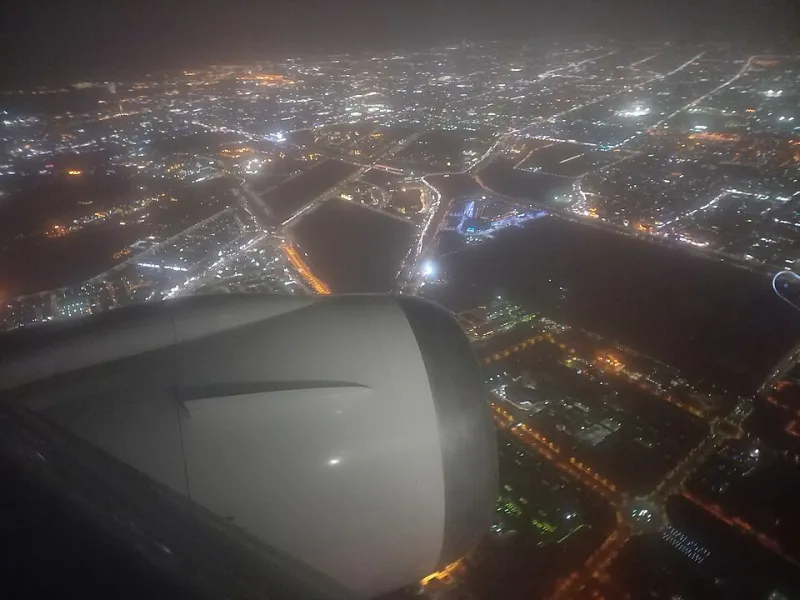 El Silencio de la Cabina: Cómo Dormir de Verdad en el Vuelo Nocturno entre Estados Unidos y Buenos Aires